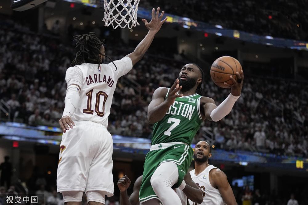 三分投射的 三分投射的