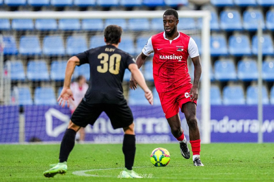 更在于雄鹿 更在于雄鹿