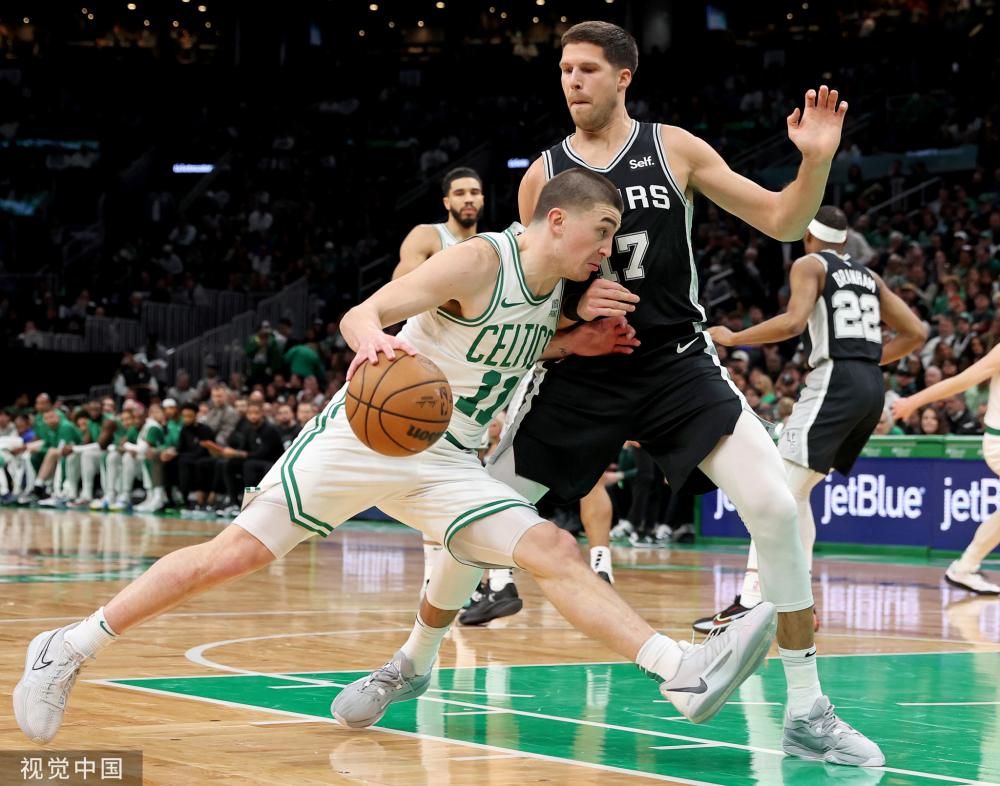 尤为出色 尤为出色